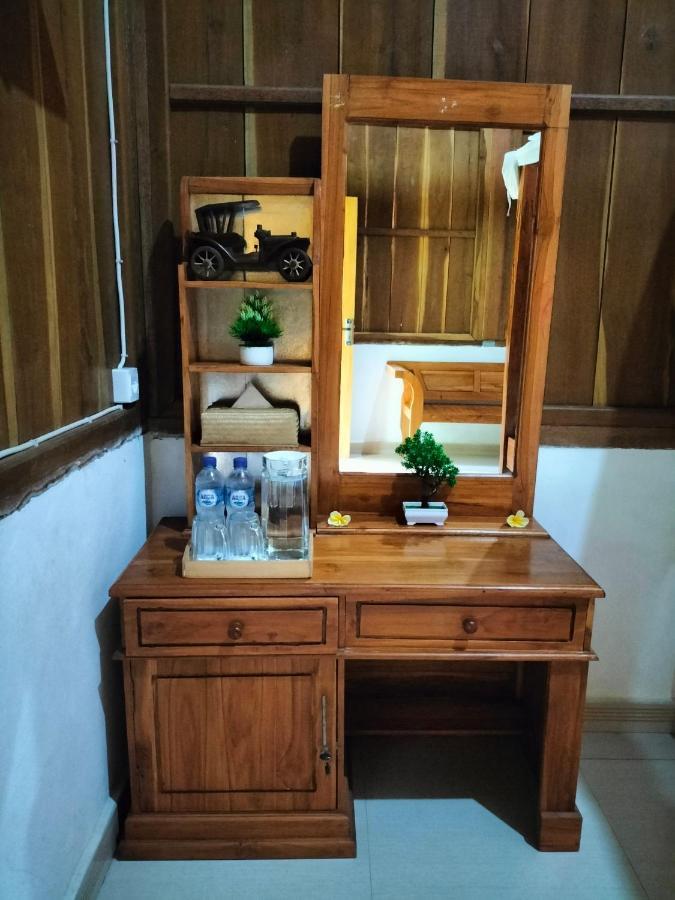Friendly Homestay Lemukih Singaraja Zewnętrze zdjęcie