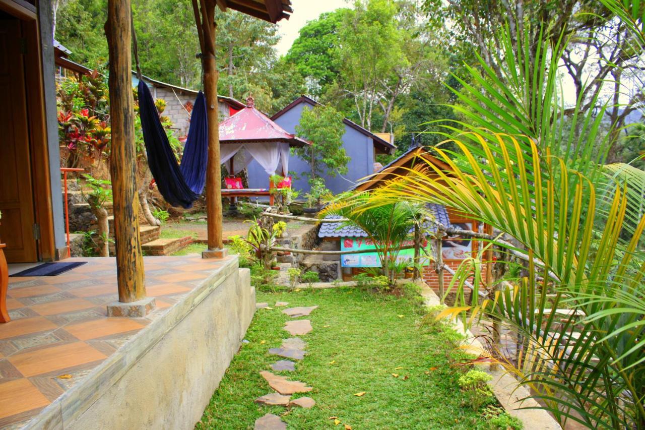 Friendly Homestay Lemukih Singaraja Zewnętrze zdjęcie